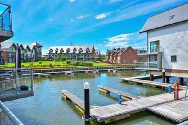  Image of 4 bedroom Town House for sale in Cormorant Grove Newport PO30 at Newport Isle of Wight Newport, PO30 2DY