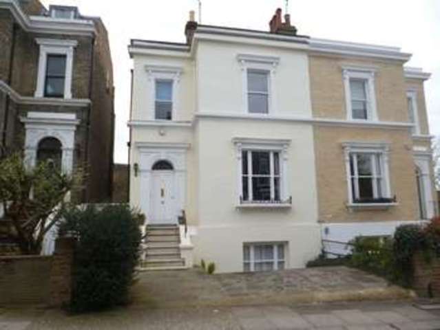  Image of 1 bedroom Apartment to rent in The Hermitage Richmond TW10 at The Hermitage  Surrey, TW10 6SH