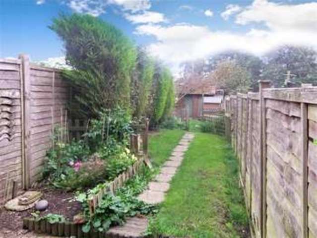  Image of 1 bedroom Detached house for sale in Tilgate Forest Row Pease Pottage Crawley RH11 at Pease Pottage Crawley Crawley, RH11 9AE