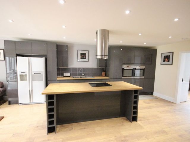 Image of 5 bedroom Detached house for sale in Bedford Road Stagsden Bedford MK43 at Bedford Road Stagsden Bedford, MK43 8TP