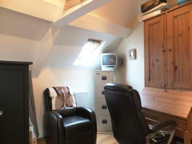  Image of 2 bedroom Cottage for sale in Lechlade Road Faringdon SN7 at Lechlade Road  FARINGDON, SN7 8AQ