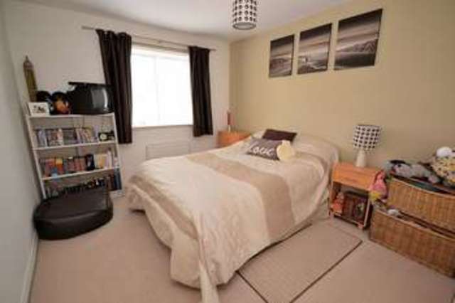 Image of 4 bedroom Detached house for sale in Cormorant Way Leighton Buzzard LU7 at Cormorant Way  Leighton Buzzard, LU7 4UY