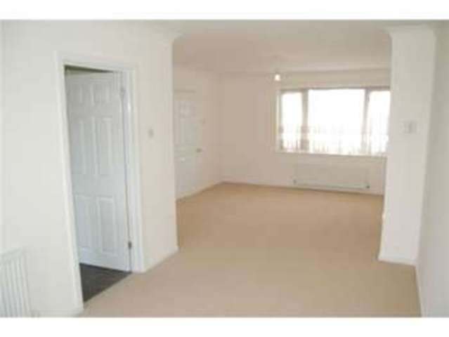  Image of 3 bedroom Terraced house to rent in Corringham Road Corringham Stanford-Le-Hope SS17 at Corringham Road  STANFORD LE HOPE, SS17 0BA