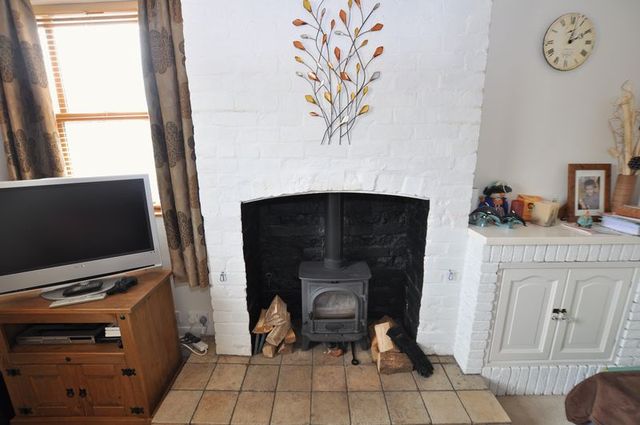  Image of 3 bedroom Detached house for sale in Main Street Stretton Burton-on-Trent DE13 at Main Street Stretton Burton-On-Trent, DE13 0EA
