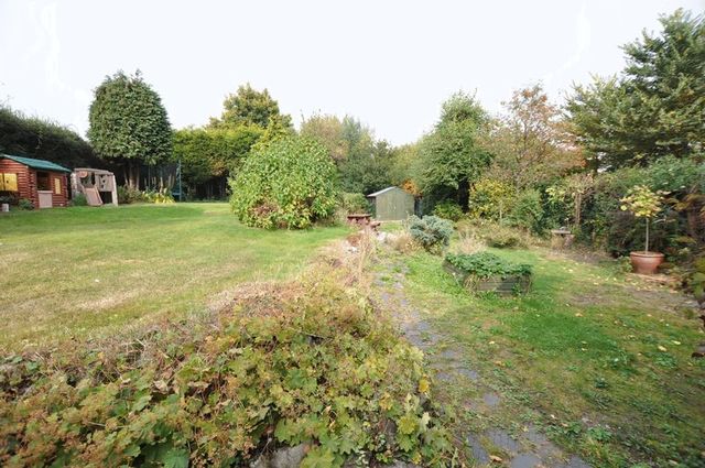  Image of 3 bedroom Detached house for sale in Main Street Stretton Burton-on-Trent DE13 at Main Street Stretton Burton-On-Trent, DE13 0EA