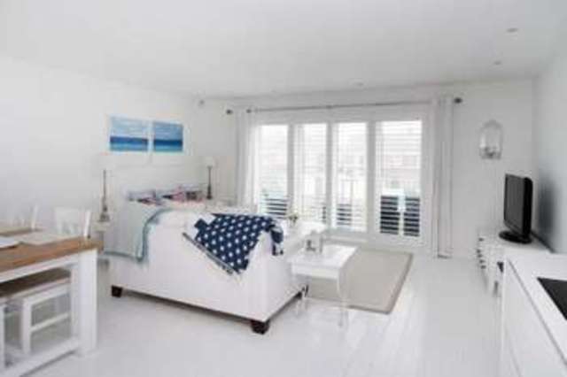  Image of 3 bedroom Apartment for sale in Broadmark Lane Rustington Littlehampton BN16 at Broadmark Lane Rustington Rustington, BN16 2GY