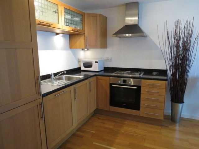  Image of 1 bedroom Apartment to rent in Corporation Street Manchester M4 at 109-113 Corporation Street  Manchester City, M4 4HB
