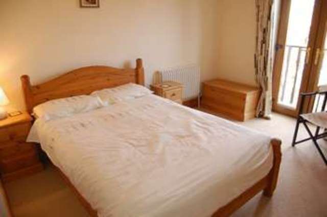  Image of 3 bedroom Property for sale in Front Cottages Withybed Green Alvechurch Birmingham B48 at Withybed Green Alvechurch BIRMINGHAM, B48 7RJ