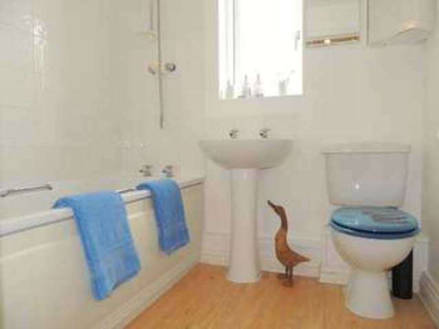  Image of 2 bedroom Flat for sale in Oldham Rise Medbourne Milton Keynes MK5 at Oldham Rise Medbourne Milton Keynes, MK5 6GH