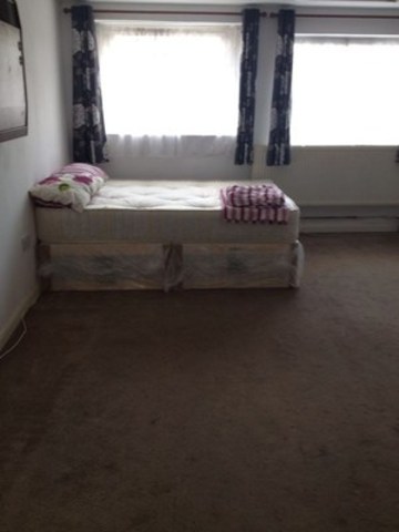  Image of Mews to rent in Barking Road London E6 at 1. BARKING ROAD  EAST HAM, E6 3BP