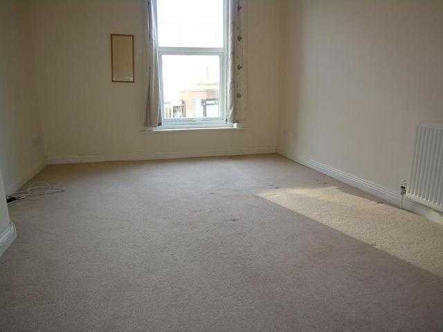  Image of 1 bedroom Flat to rent in Old Christchurch Road Bournemouth BH1 at Bournemouth, BH1 1PD