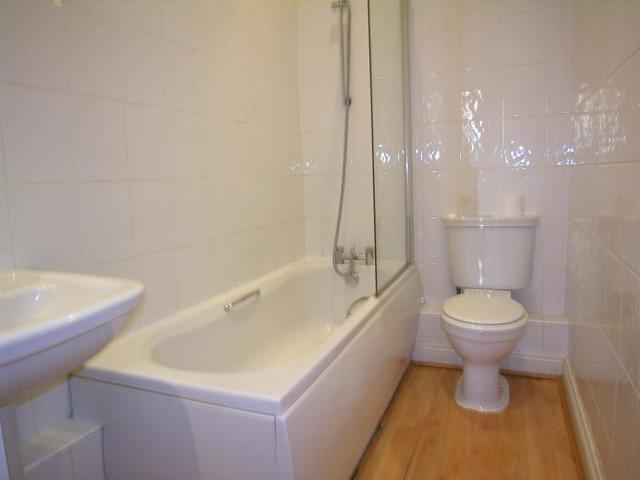  Image of 1 bedroom Flat to rent in Old Christchurch Road Bournemouth BH1 at Bournemouth, BH1 1PD