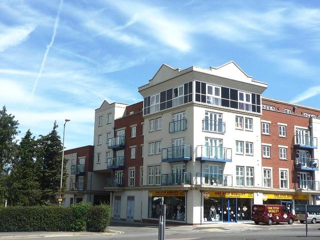  Image of 1 bedroom Flat to rent in Goldsworth Road Horsell Woking GU21 at 101 Goldsworth Road  Woking, GU21 6LF