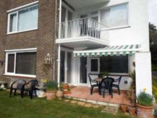  Image of 2 bedroom Flat for sale in Lindsay Road Westbourne Bournemouth BH13 at 16 Lindsay Road Poole Canford Cliffs, BH13 6AU