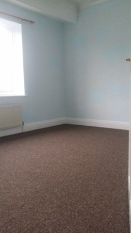  Image of 4 bedroom Terraced house to rent in Lodge Avenue Becontree Dagenham RM8 at 2 LODGE AVENUE  DAGENHAM, RM8 2HF