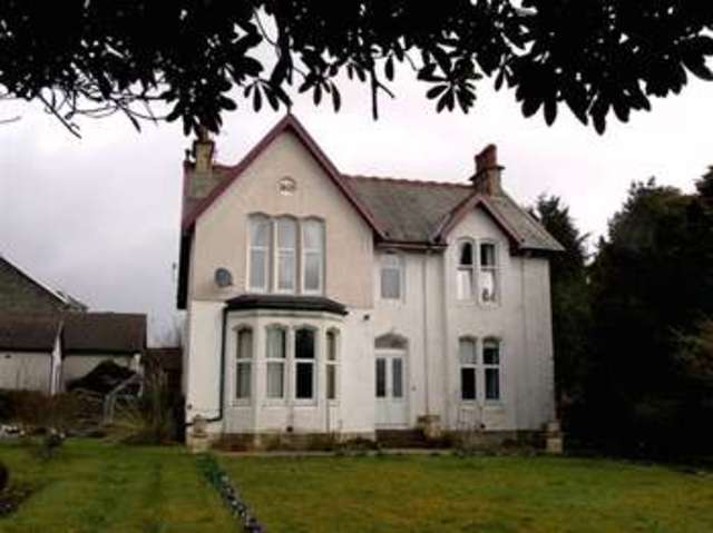  Image of 3 bedroom Flat for sale in Alexander Street Dunoon PA23 at Dunoon, PA23 7EN
