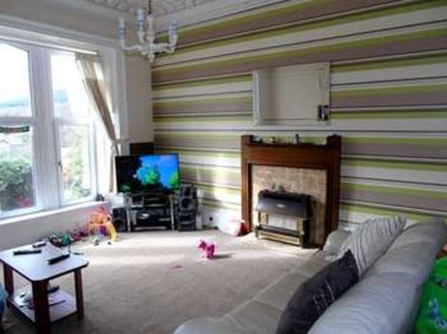  Image of 3 bedroom Flat for sale in Alexander Street Dunoon PA23 at Dunoon, PA23 7EN