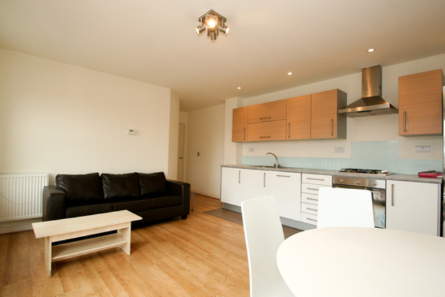  Image of 1 bedroom Apartment for sale in Devons Road London E3 at 302 Devons Road  London, E3 3PN