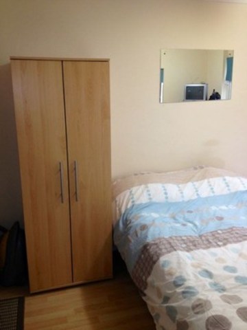  Image of Semi-Detached house to rent in Cadiz Road Dagenham RM10 at 7 CADIZ ROAD  DAGENHAM, RM10 8XL