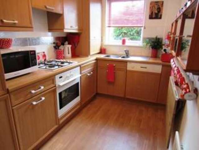  Image of 2 bedroom Flat for sale in Titwood Road Glasgow G41 at Titwood Road  Shawlands, G41 2DG