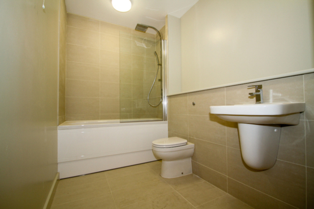  Image of 1 bedroom Ground Flat to rent in Stainsby Road London E14 at Abbots Wharf  London, E14 6JL
