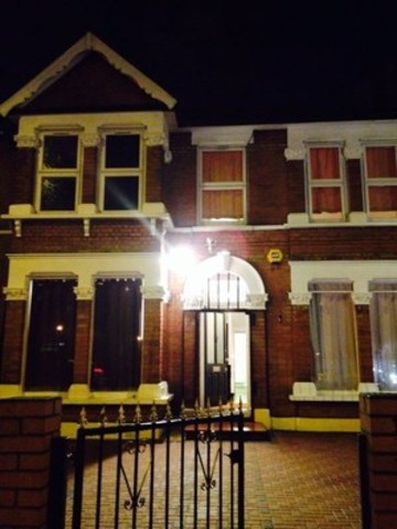  Image of 4 bedroom Ground Flat to rent in Green Lane Ilford IG3 at AIRTHIE ROAD GOODMAYES ILFORD, IG3 9RY