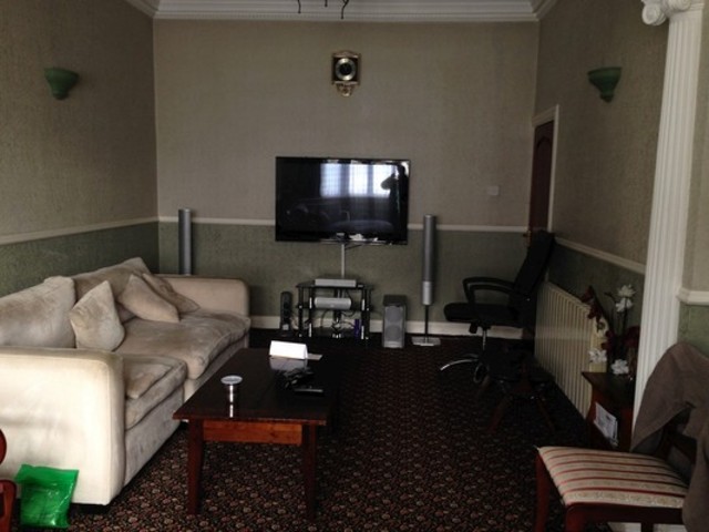  Image of 5 bedroom End of Terrace to rent in Albert Road Ilford IG1 at Albert Road  Ilford, Essex, IG1 1HS