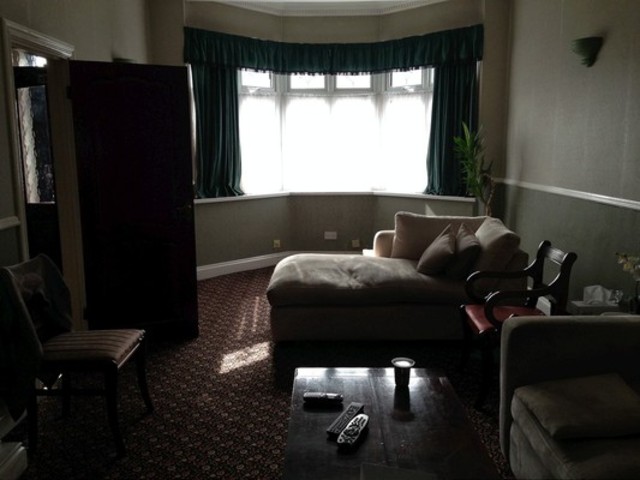  Image of 5 bedroom End of Terrace to rent in Albert Road Ilford IG1 at Albert Road  Ilford, Essex, IG1 1HS