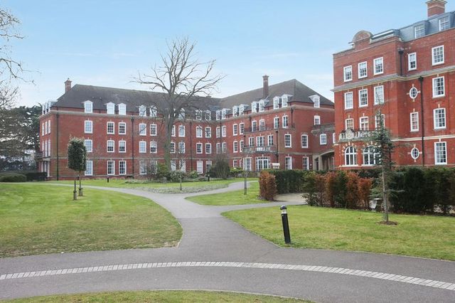  Image of 2 bedroom Flat for sale in Thomas Wyatt Close Norwich NR2 at Thomas Wyatt Close  Norwich, NR2 2TP