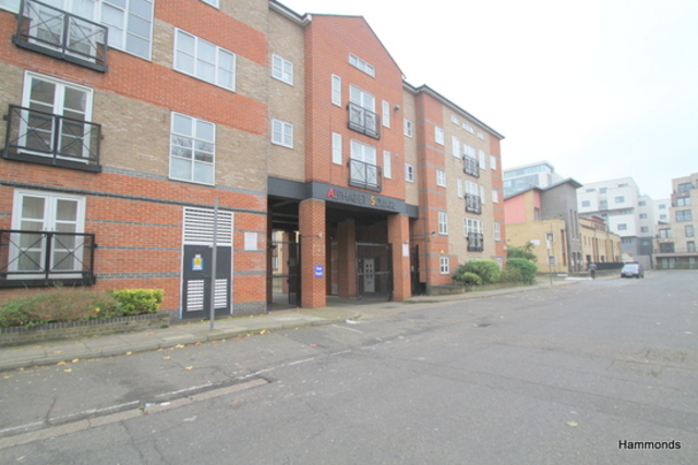  Image of 4 bedroom Town House for sale in Alphabet Square London E3 at Alphabet Square  Devons Road, E3 3RT
