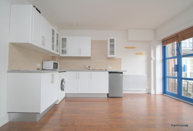  Image of 4 bedroom Town House for sale in Alphabet Square London E3 at Alphabet Square  Devons Road, E3 3RT