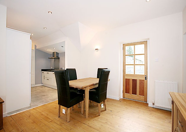  Image of 4 bedroom Detached house to rent in Annfield Terrace Aberdeen AB10 at West End Aberdeen Aberdeen, AB10 6TJ