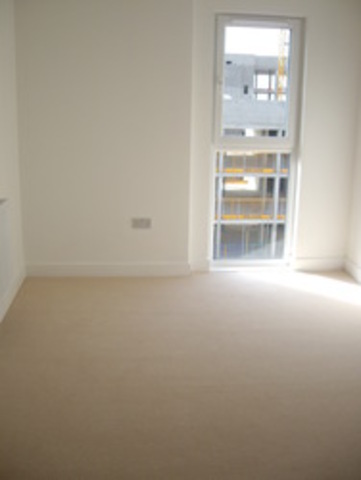  Image of 2 bedroom Flat to rent in Lodge Avenue Becontree Dagenham RM8 at Arena Way Lodge Avenue Dagenham, RM8 2JR