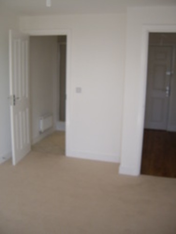  Image of 2 bedroom Flat to rent in Lodge Avenue Becontree Dagenham RM8 at Arena Way Lodge Avenue Dagenham, RM8 2JR