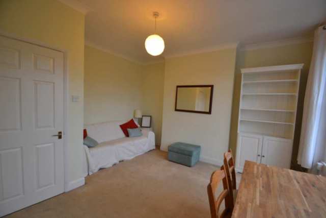  Image of 2 bedroom Flat to rent in Argyle Road London W13 at Argyle Road  London, W13 0LW