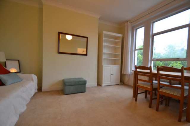 Image of 2 bedroom Flat to rent in Argyle Road London W13 at Argyle Road  London, W13 0LW