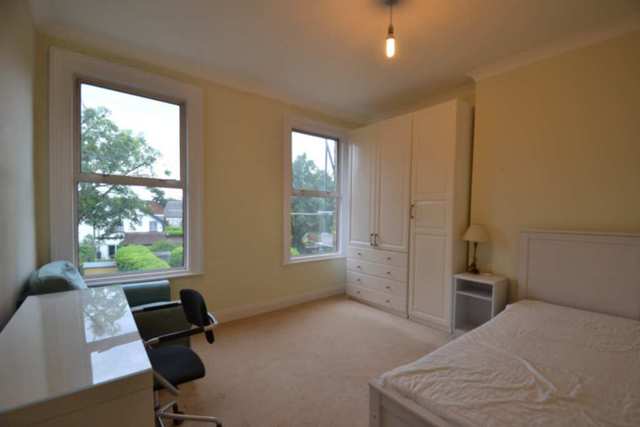  Image of 2 bedroom Flat to rent in Argyle Road London W13 at Argyle Road  London, W13 0LW