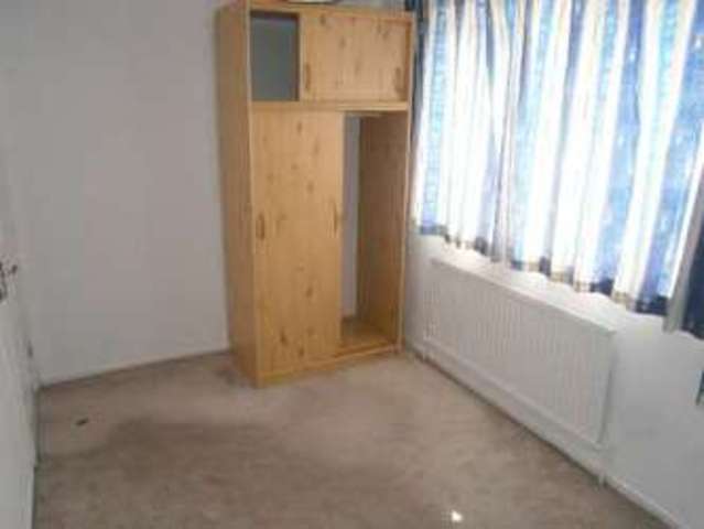  Image of 2 bedroom Detached house to rent in Armstrong Close London E6 at Armstrong Close  Beckton, E6 5PP