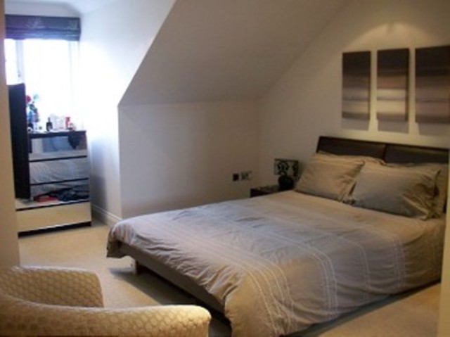  Image of 3 bedroom Detached house to rent in Arundel Drive Borehamwood WD6 at Arundel Drive  Borehamwood, WD6 2NJ