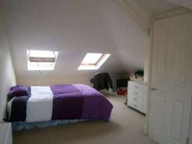  Image of 4 bedroom End of Terrace to rent in Ash Road London E15 at Ash Road Stratford Stratford, E15 1HL