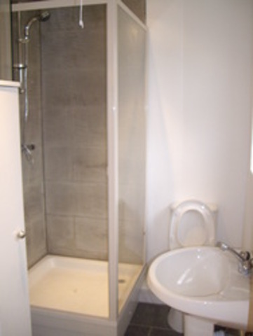  Image of Studio flat to rent in Ashgrove Road Ilford IG3 at Ashgrove road  Goodmayes, IG3 9XD