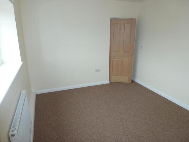  Image of 3 bedroom Apartment to rent in Ashley Road Parkstone Poole BH14 at Parkstone  Poole, BH14 0BD