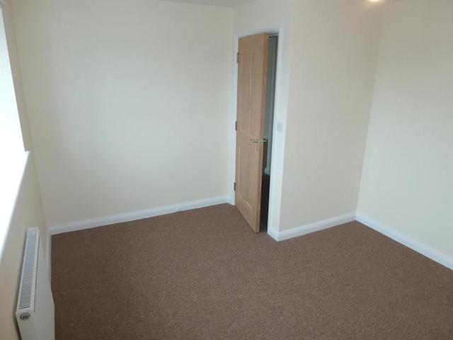  Image of 3 bedroom Apartment to rent in Ashley Road Parkstone Poole BH14 at Parkstone  Poole, BH14 0BD