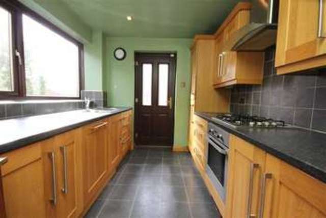  Image of 3 bedroom Property to rent in Augusta Close Rochdale OL12 at Augusta Close Rochdale Rochdale, OL12 6HT