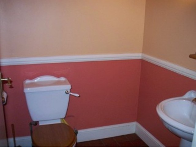  Image of 4 bedroom Detached house to rent in Avenue Road London N14 at Avenue Road  Southgate, N14 4DA