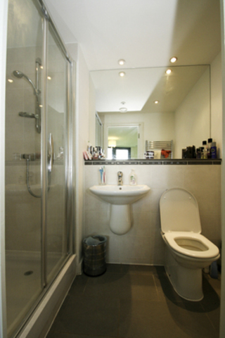  Image of 1 bedroom Apartment to rent in Warton Road London E15 at Azzura Court  London, E15 2JD