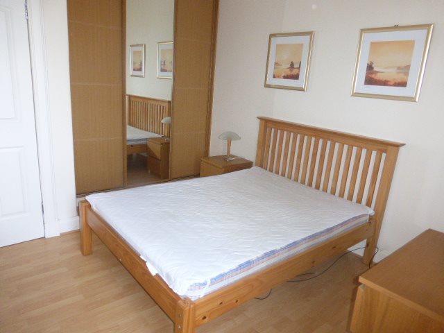  Image of 1 bedroom Flat to rent in Balcarres Street Edinburgh EH10 at Morningside Edinburgh Edinburgh, EH10 5JQ