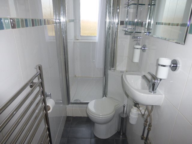  Image of 1 bedroom Flat to rent in Balcarres Street Edinburgh EH10 at Morningside Edinburgh Edinburgh, EH10 5JQ