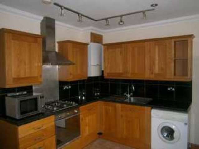  Image of 2 bedroom Flat to rent in Albert Square London E15 at Basle House  Stratford, E15 1HH