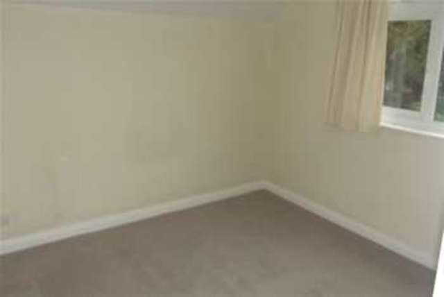  Image of 2 bedroom Flat to rent in Bassett Green Village Southampton SO16 at Southampton, SO16 3NB
